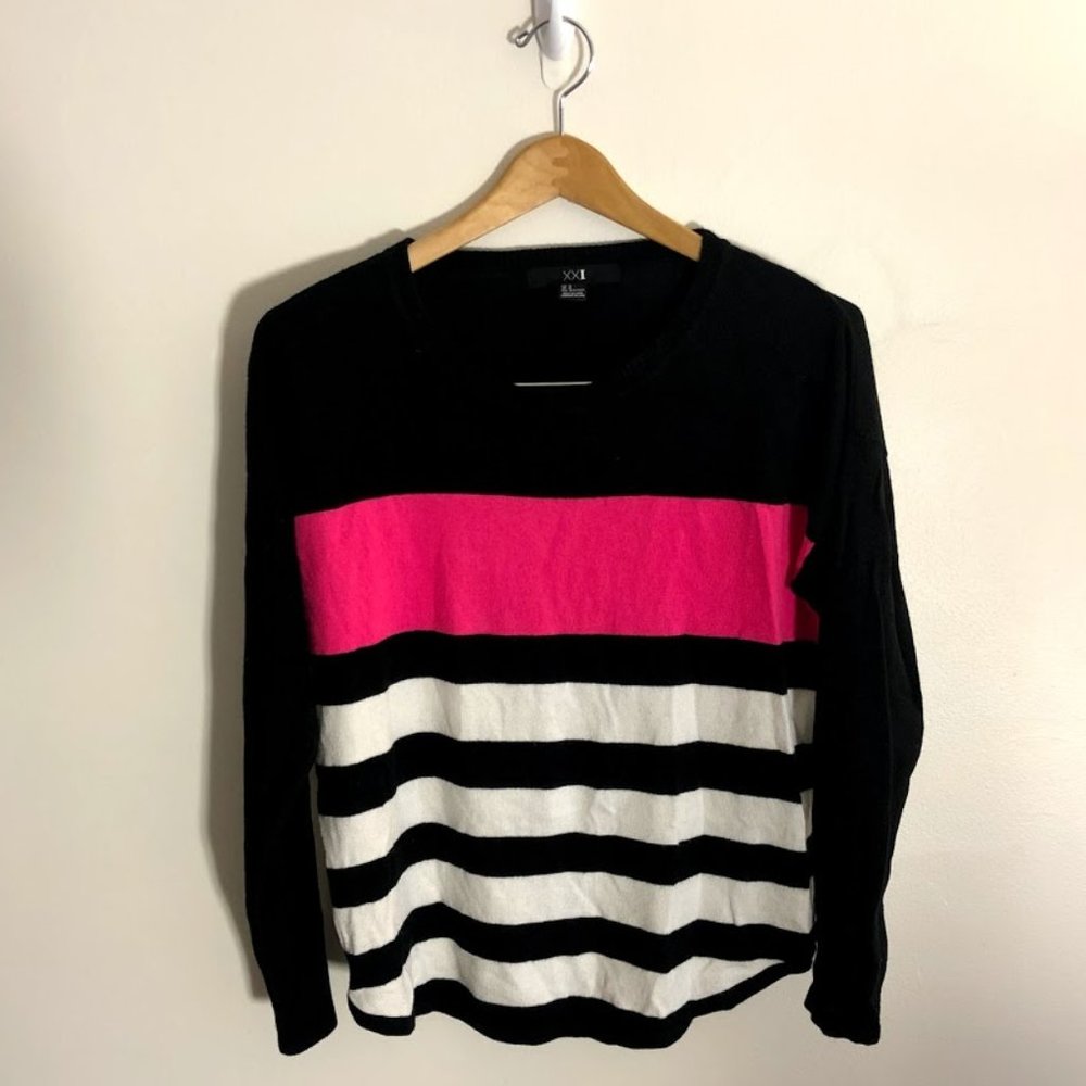 Forever 21 Striped Sweater Women's Medium
